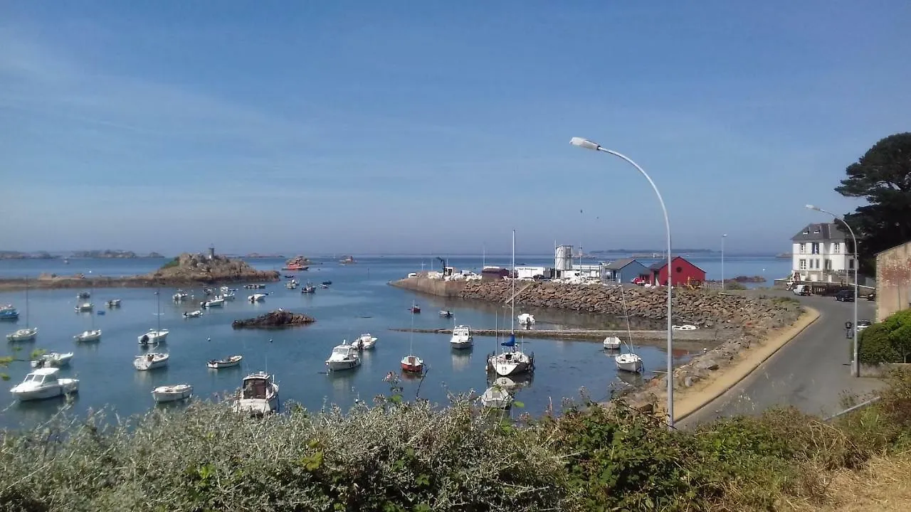 Au Gite Du Bois D'Amour Plourivo Сasa de vacaciones